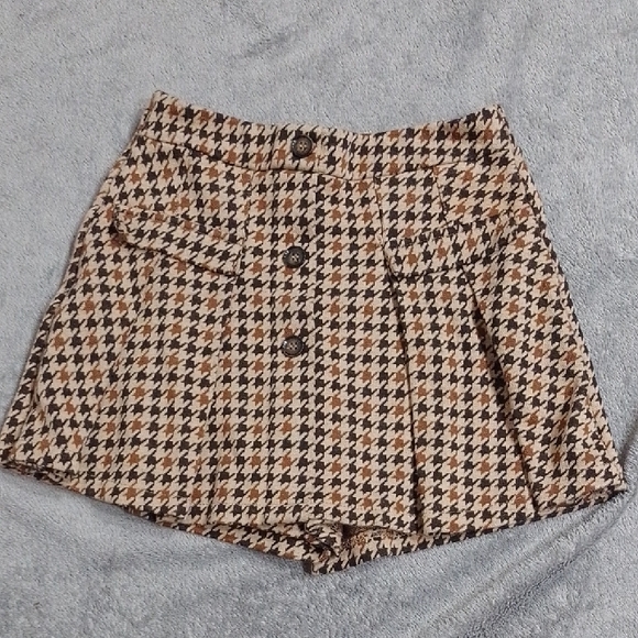 Zara Other - Zara Kids Girls Brown and Cream Houndstooth Skort Size 8